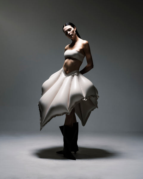 HARRI London white sculptural skirt, inflatable latex silhouette, photographed by Stefano Giuliano