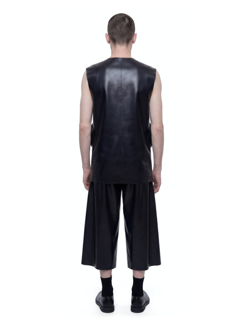 Sleeveless Zip-Up Jacket Detail HARRI London