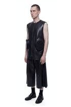 Sleeveless Zip-Up Jacket Look 1 HARRI London