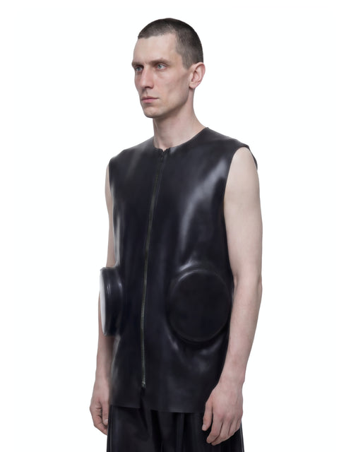 Sleeveless Zip-Up Jacket Look 2 HARRI London
